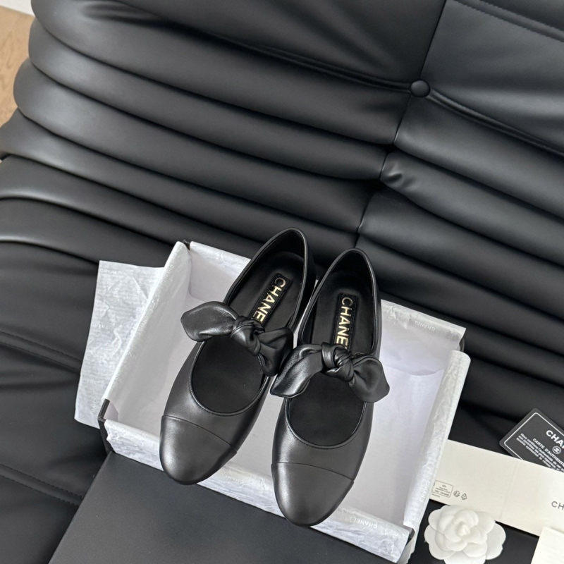 Ch*el flat shoes